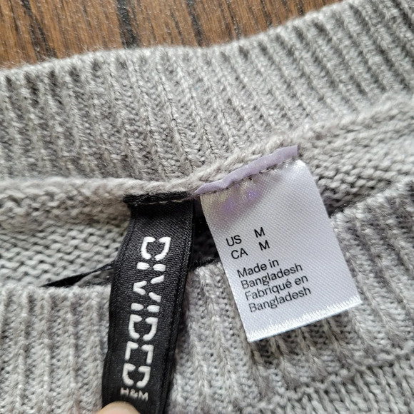 Divided by H&M Gray Knitted Cropped Sweater Top Size Women's Medium - Picture 10 of 11